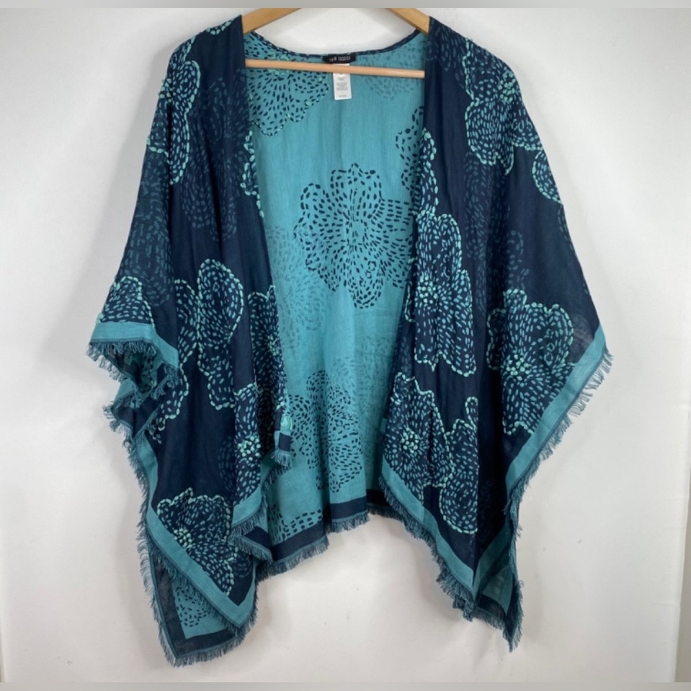 Jjill Women’s Kimono Poncho in Teal Floral Print| Size: S-L - Picture 2 of 7